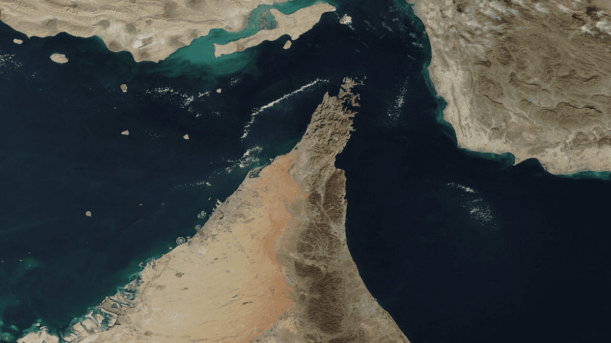 Satellite image of the Strait of Hormuz. Source: MODIS Land Rapid Response Team, NASA Goddard Space Flight Center