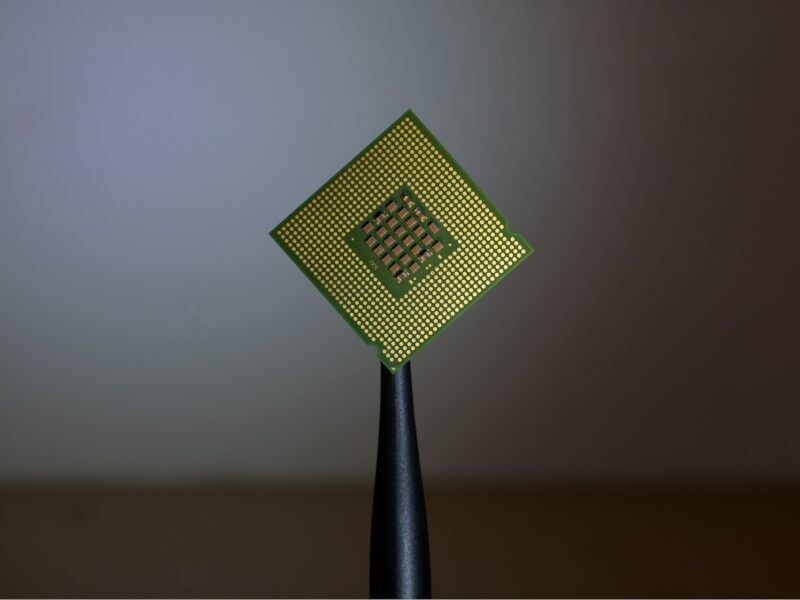 DeepSeek Aligns With Huawei Chips as China Pushes Toward AI Independence