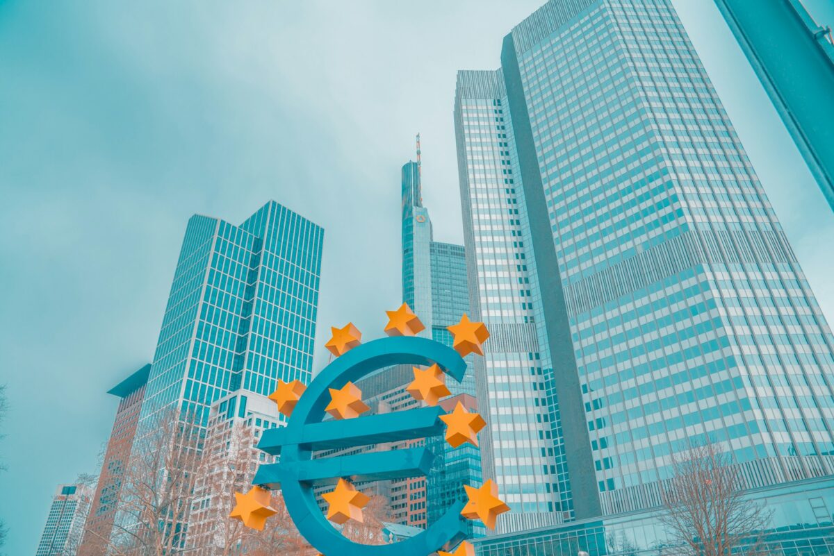 Eurozone banks tightened lending standards as higher energy costs and weaker demand increased credit risk across the region.