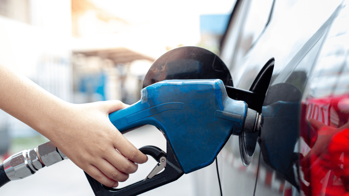 Gasoline Prices in the U.S. May Stay Above $3 Until 2027