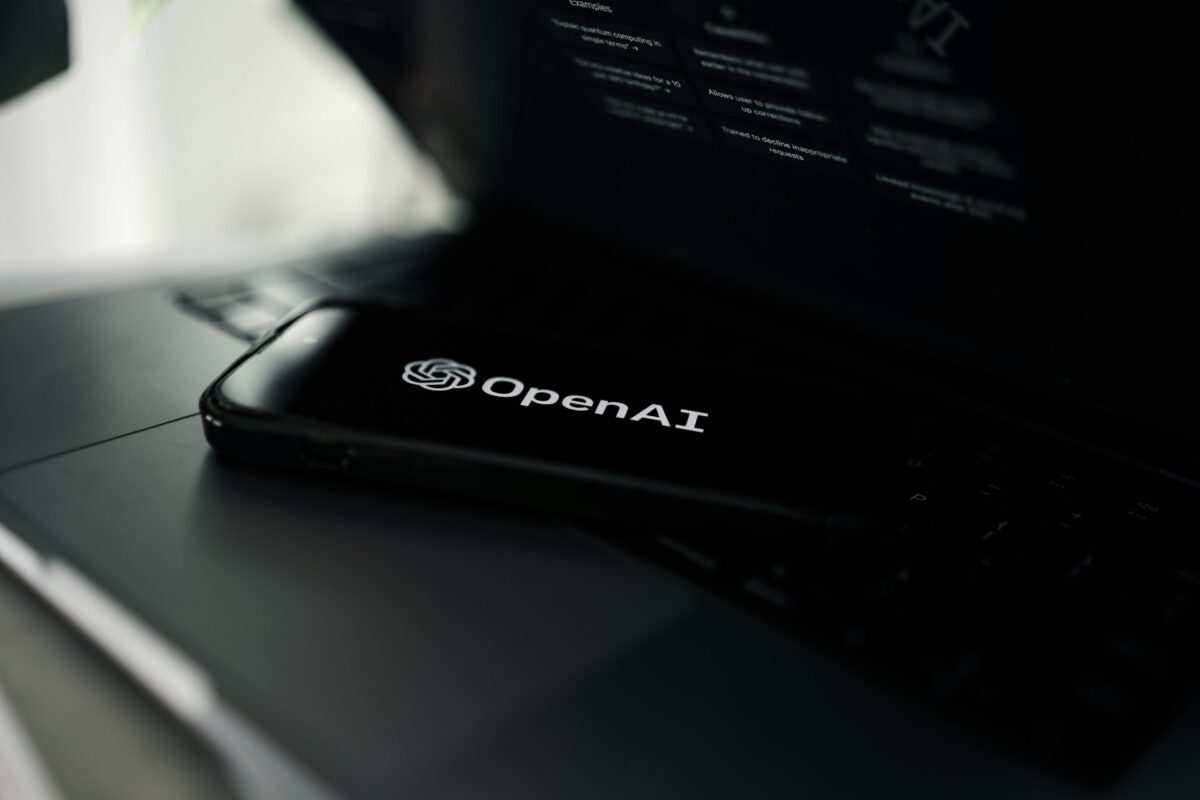 Musk Drops Fraud Claims Against OpenAI as Trial Begins