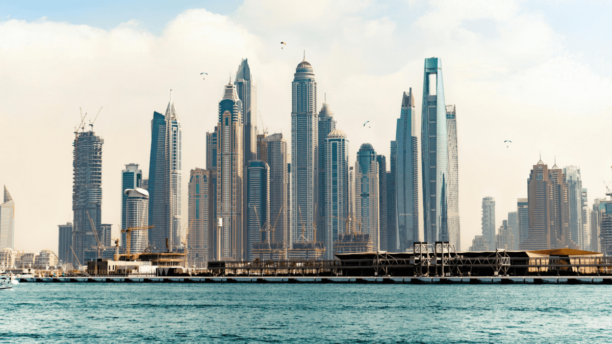 UAE Seeks U.S. Financial Backstop as Iran Conflict Drains Dollar Reserves