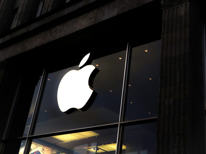 Apple’s supply chain strategy faces new pressure as U.S. chipmaking becomes central to technology and geopolitical risk.