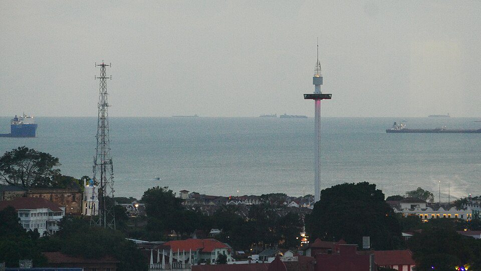 Ships in the Malacca Strait, a key maritime route linked to Japan-Indonesia defence cooperation and Indo-Pacific security.
