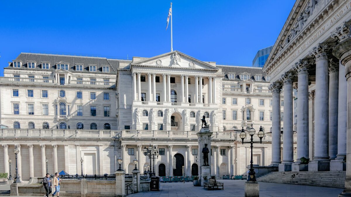 The front facade of the Bank of England
