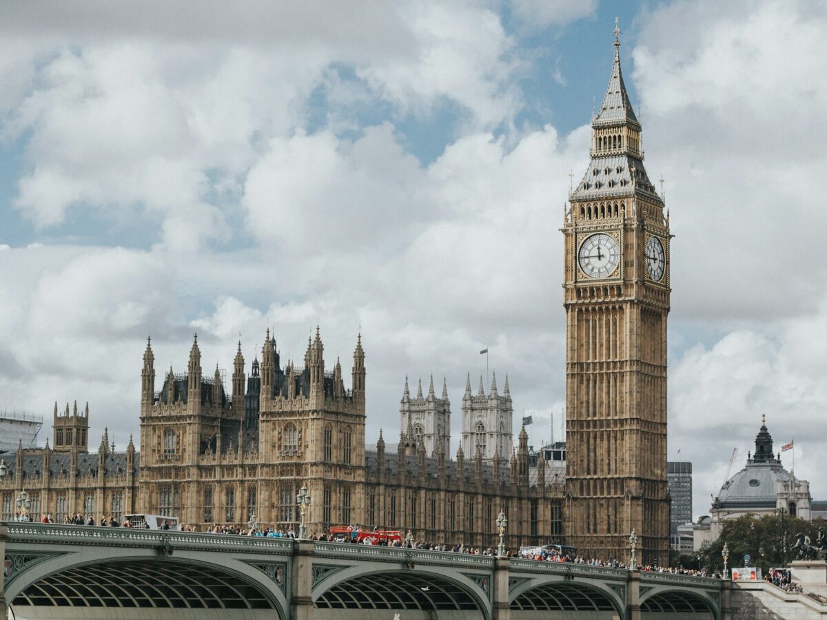 Brexit’s Economic Bill Is Still Growing for Britain