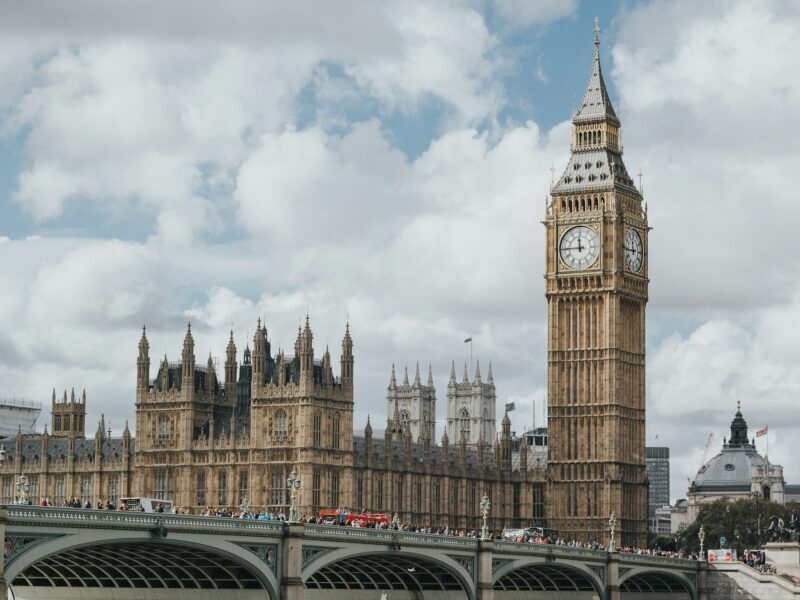 Brexit’s Economic Bill Is Still Growing for Britain