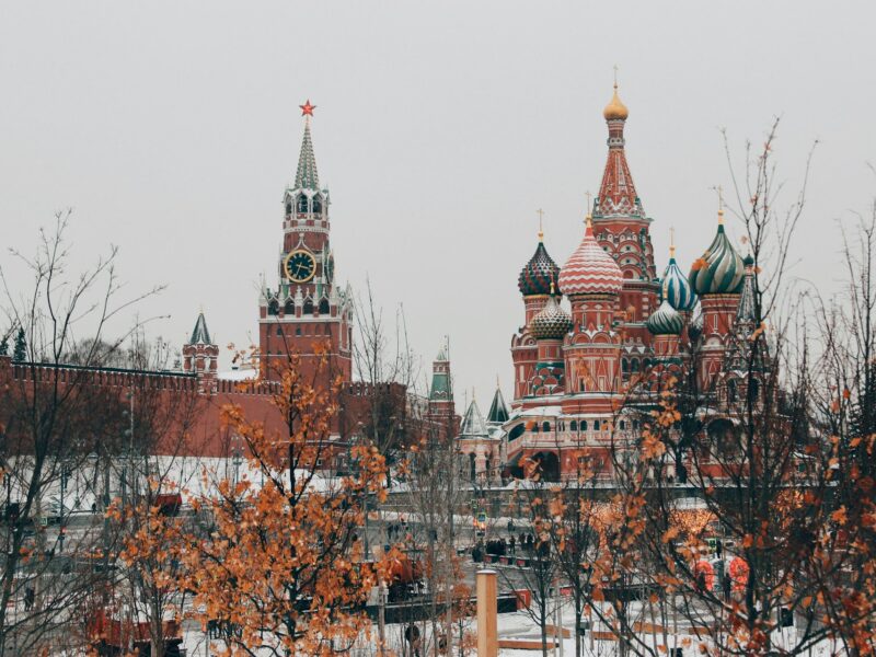High Oil Prices Give Russia Room to Maneuver as Moscow Moves Closer to Paying Off Foreign Debt