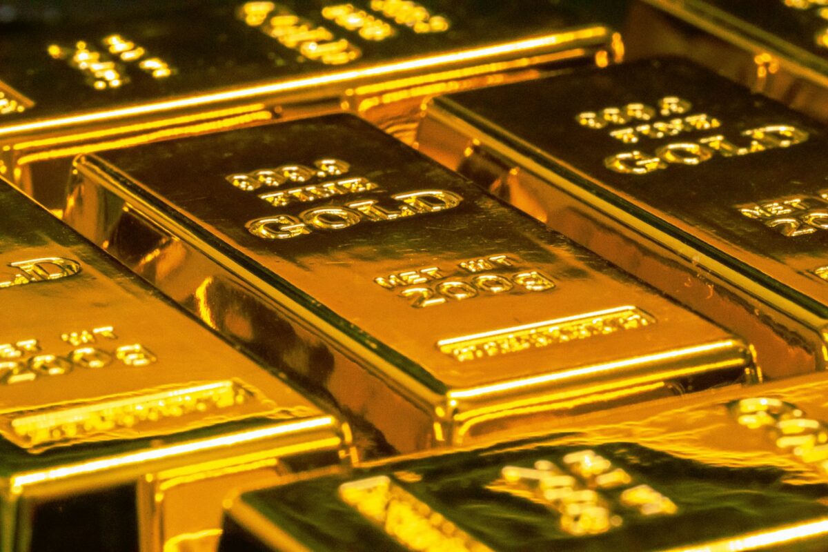 US Jobs Data Hits Gold as Markets Rethink the Fed’s Next Move