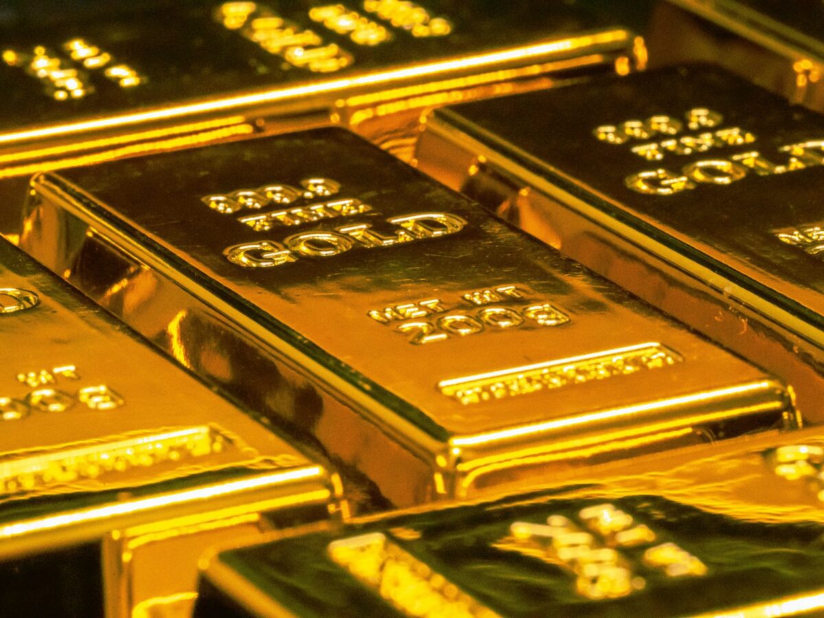 US Jobs Data Hits Gold as Markets Rethink the Fed’s Next Move